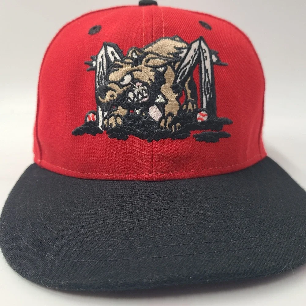 Youth‎ Batavia Muckdogs Hat Fitted 6 5/8 New Era 59Fifty Red Black MiLB Baseball
